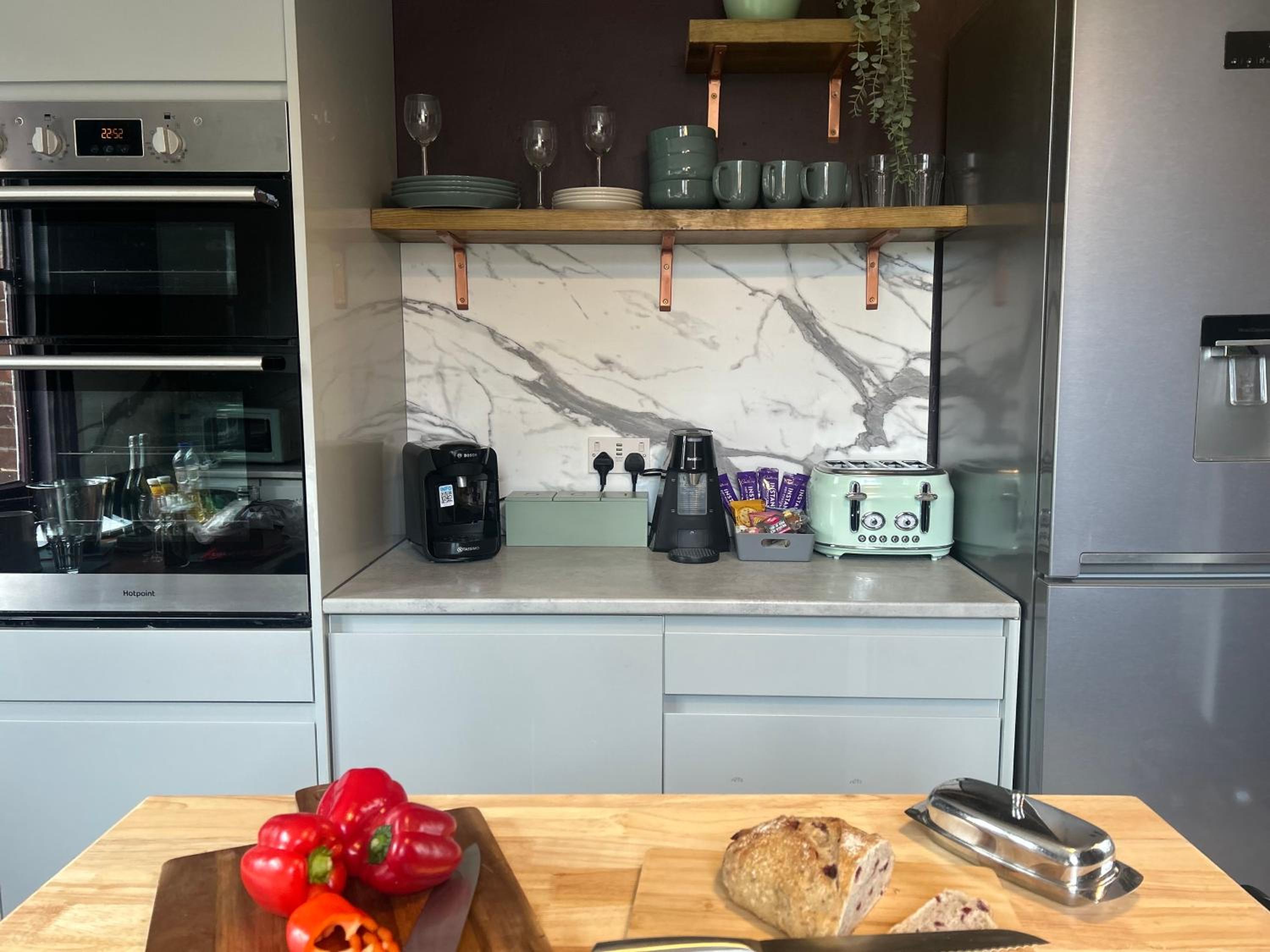 Park View is a beautiful whole entire house close to town centre, sleeps 8 in 4 rooms, 2 doubles and 4 single beds with 2 shower rooms, available for holid view 3