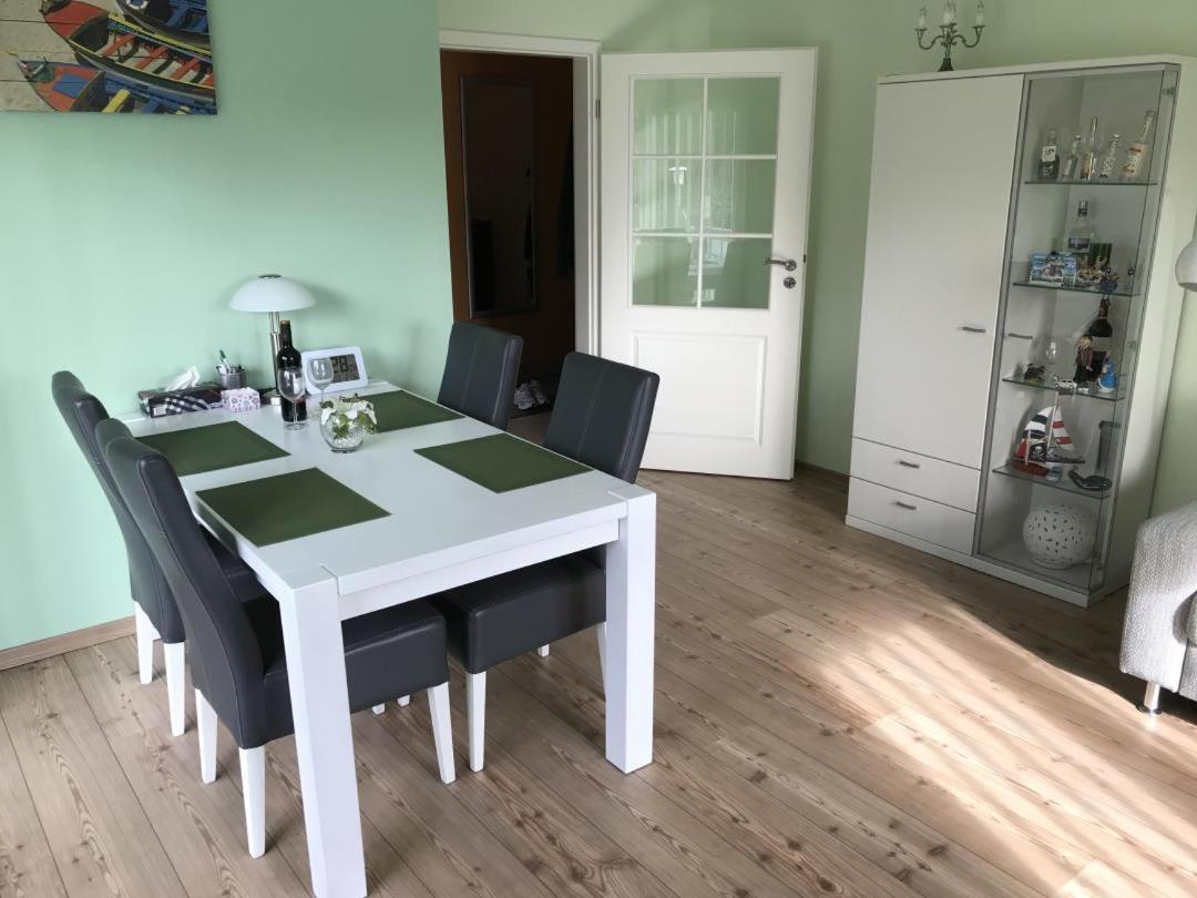Ostseebrise Wohnung 12 im Haus Stranddistel, komfortable Ferienwohnung im 1 OG fur 3 Personen in Zingst view 2