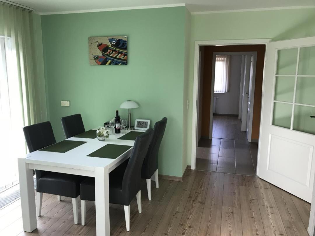 Ostseebrise Wohnung 12 im Haus Stranddistel, komfortable Ferienwohnung im 1 OG fur 3 Personen in Zingst view 4