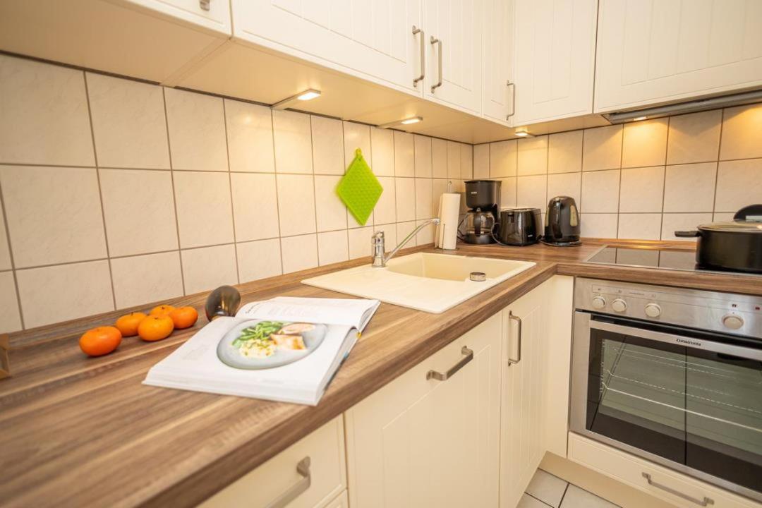 Wohnung 3 im EG Haus Stranddistel, komfortable Ferienwohnung fur 2 Personen in Zingst view 3
