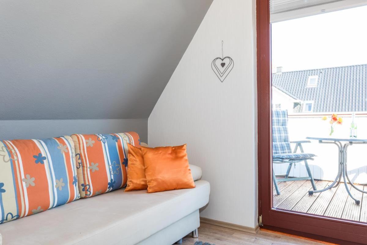 Seestern, gemütliche und moderne Ferienwohnung für 2 Personen in Zingst