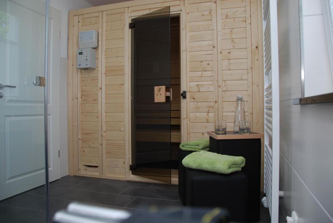 Lilienthal, exclusive Doppelhaushälfte für 6 Personen in Zingst