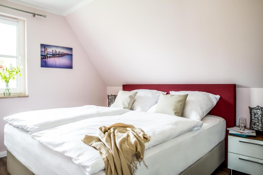 Haus Rose, Luxus-Ferienhaus in Fuhlendorf fur 4 Personen