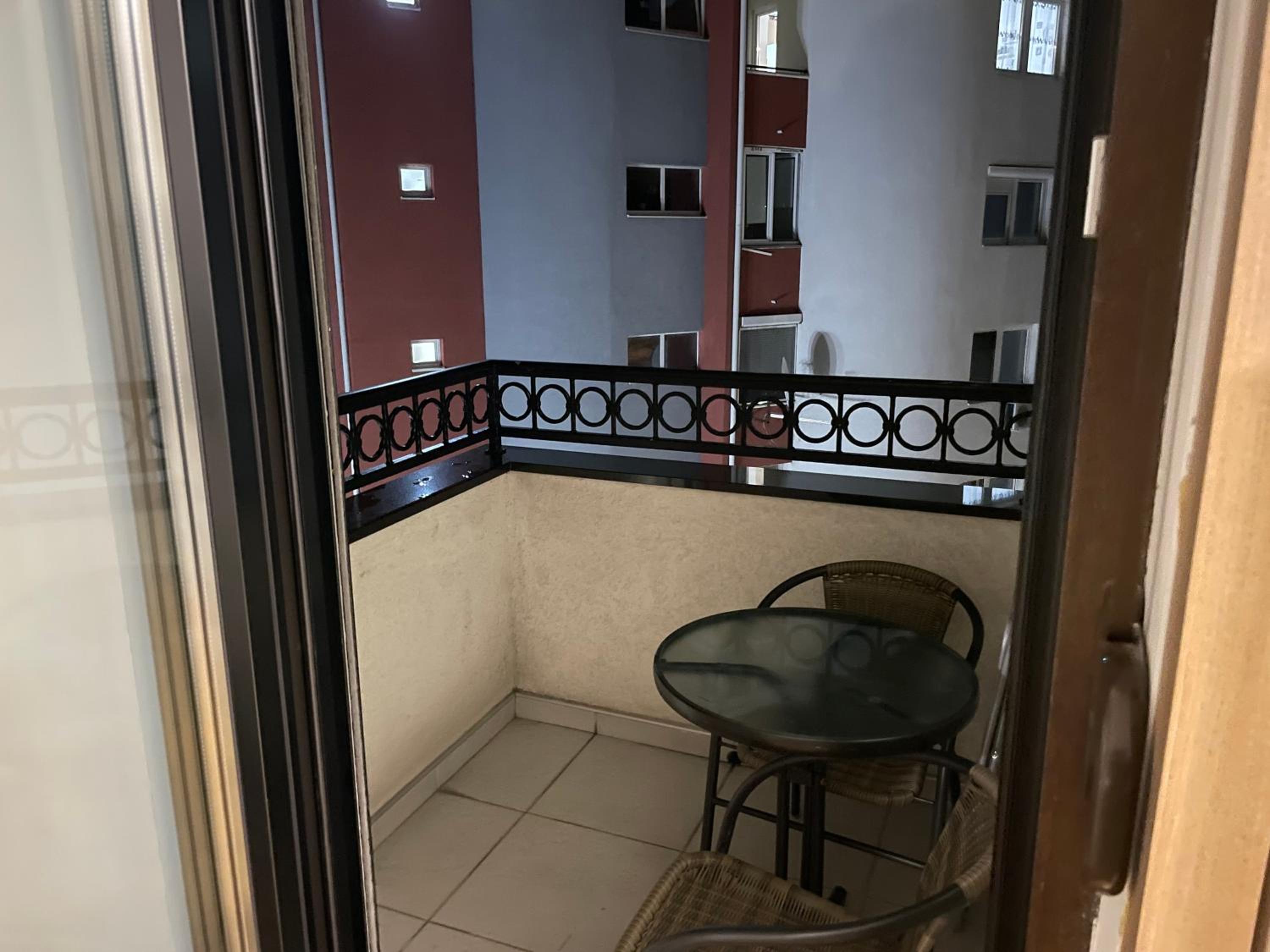 I&I Apartment 1