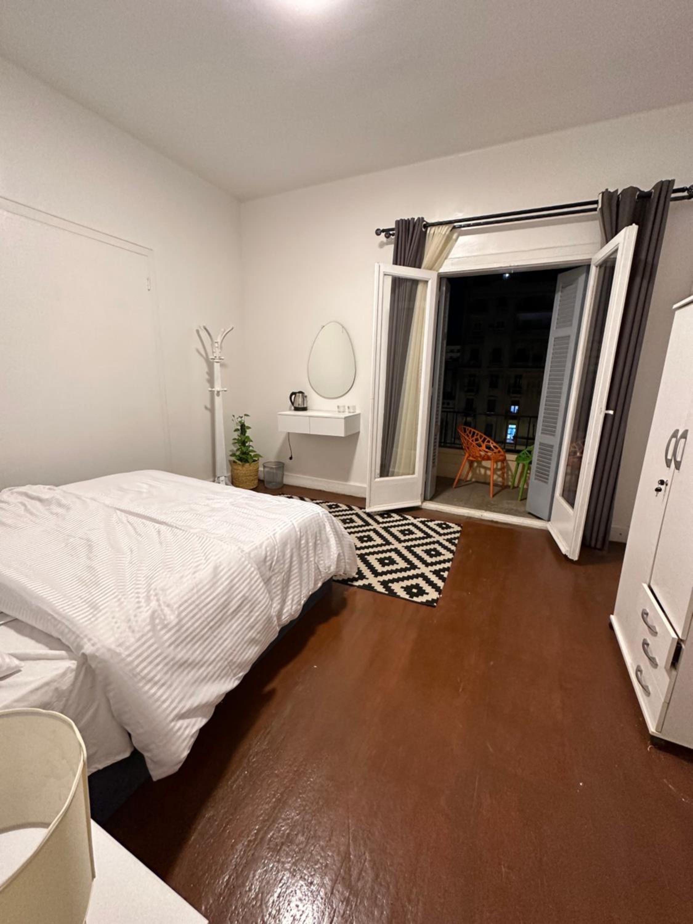 Perfect room in Downtown