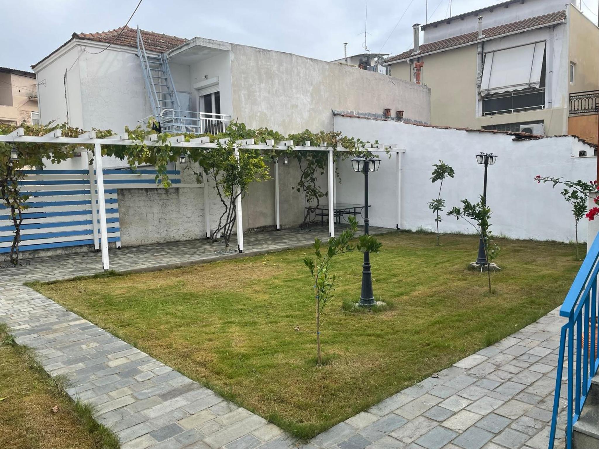 Filipa Gardens