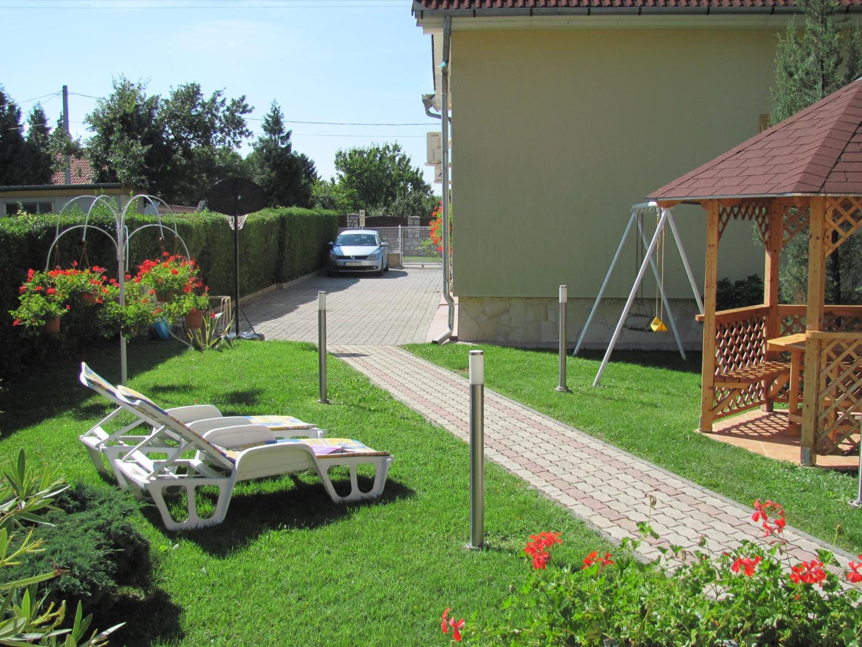 Photo 21