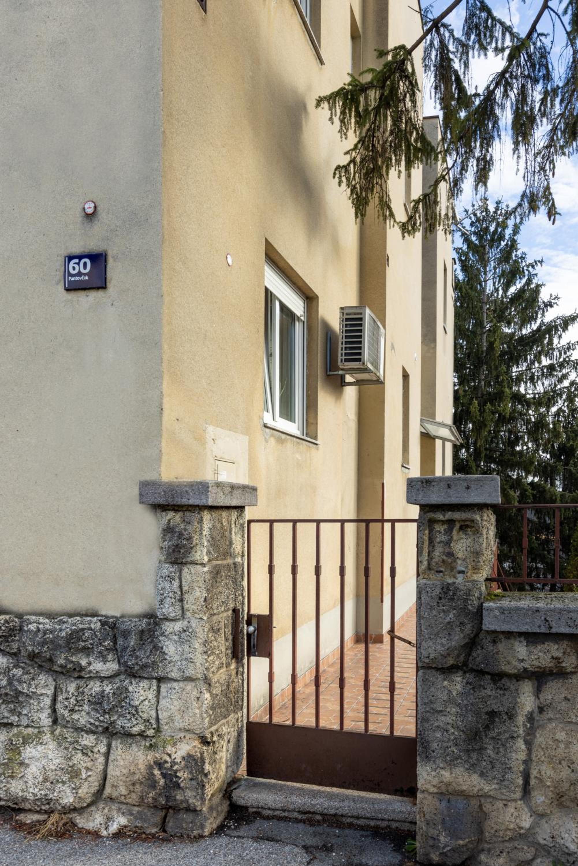 Apartman Roza