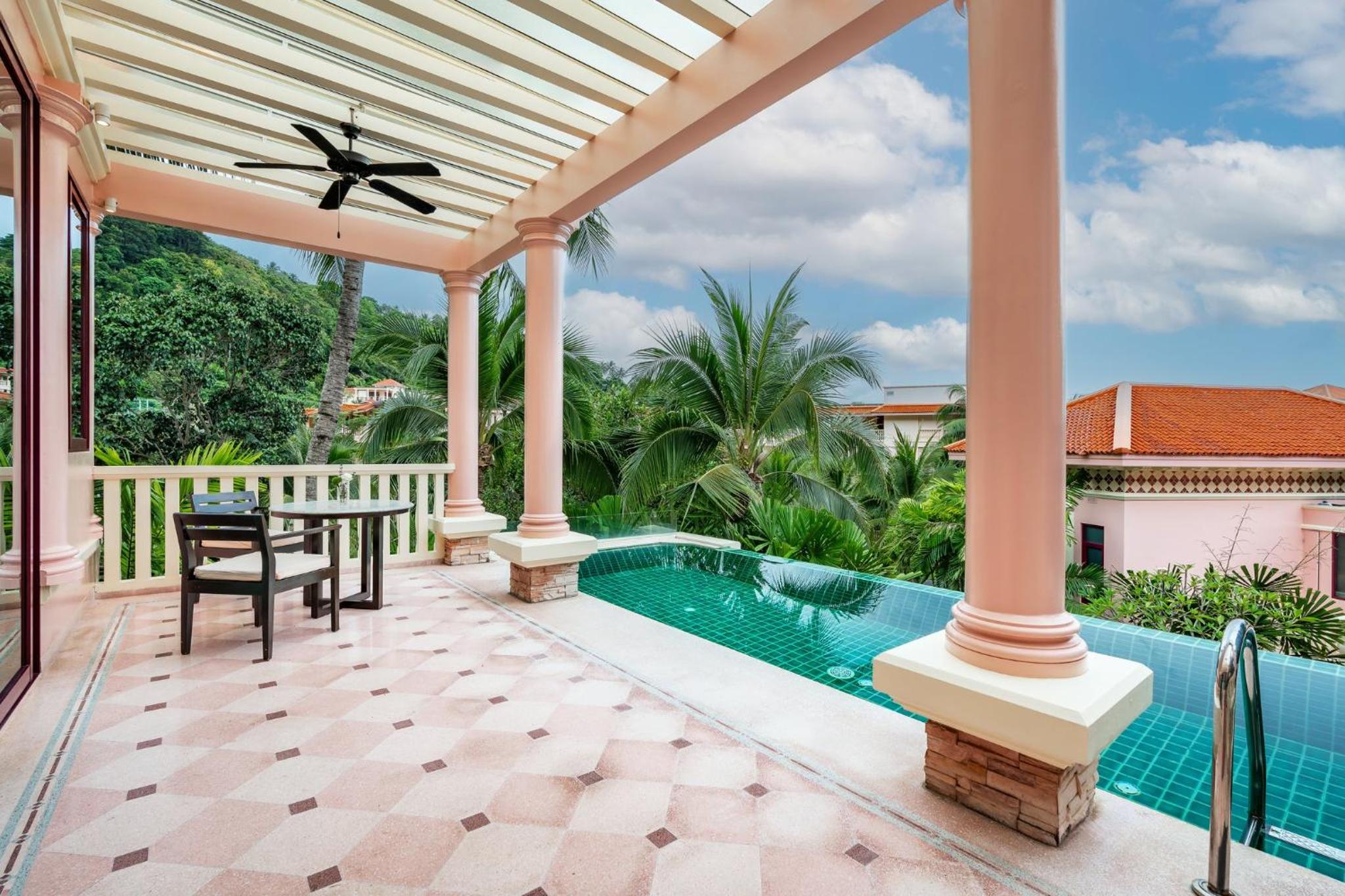 Centara Grand Beach Resort Phuket — 12