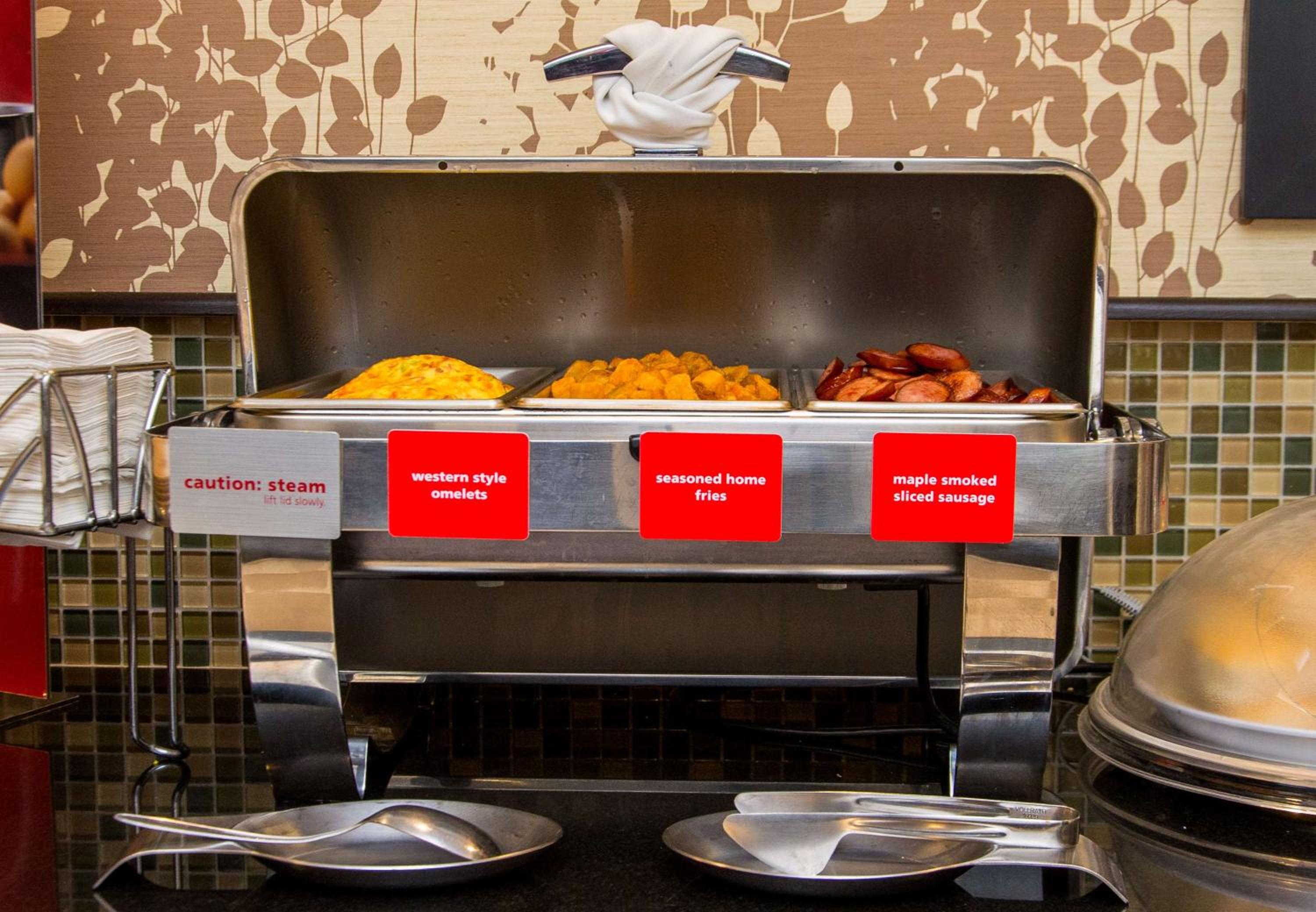 Frankfort Vacations - Hampton Inn Frankfort - Property Image 11