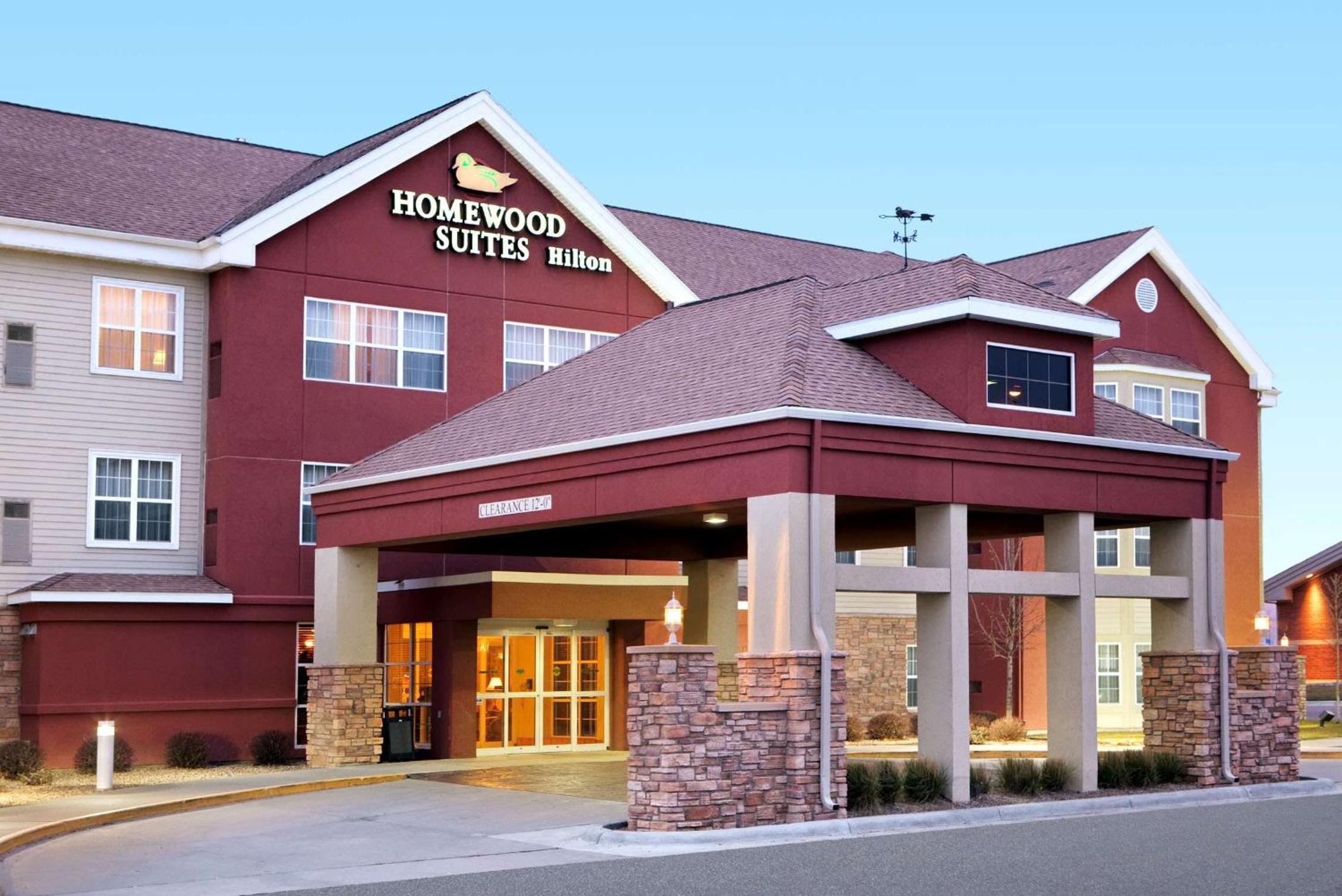 Hotel Homewood Suites by Hilton Sioux Falls - Image 1