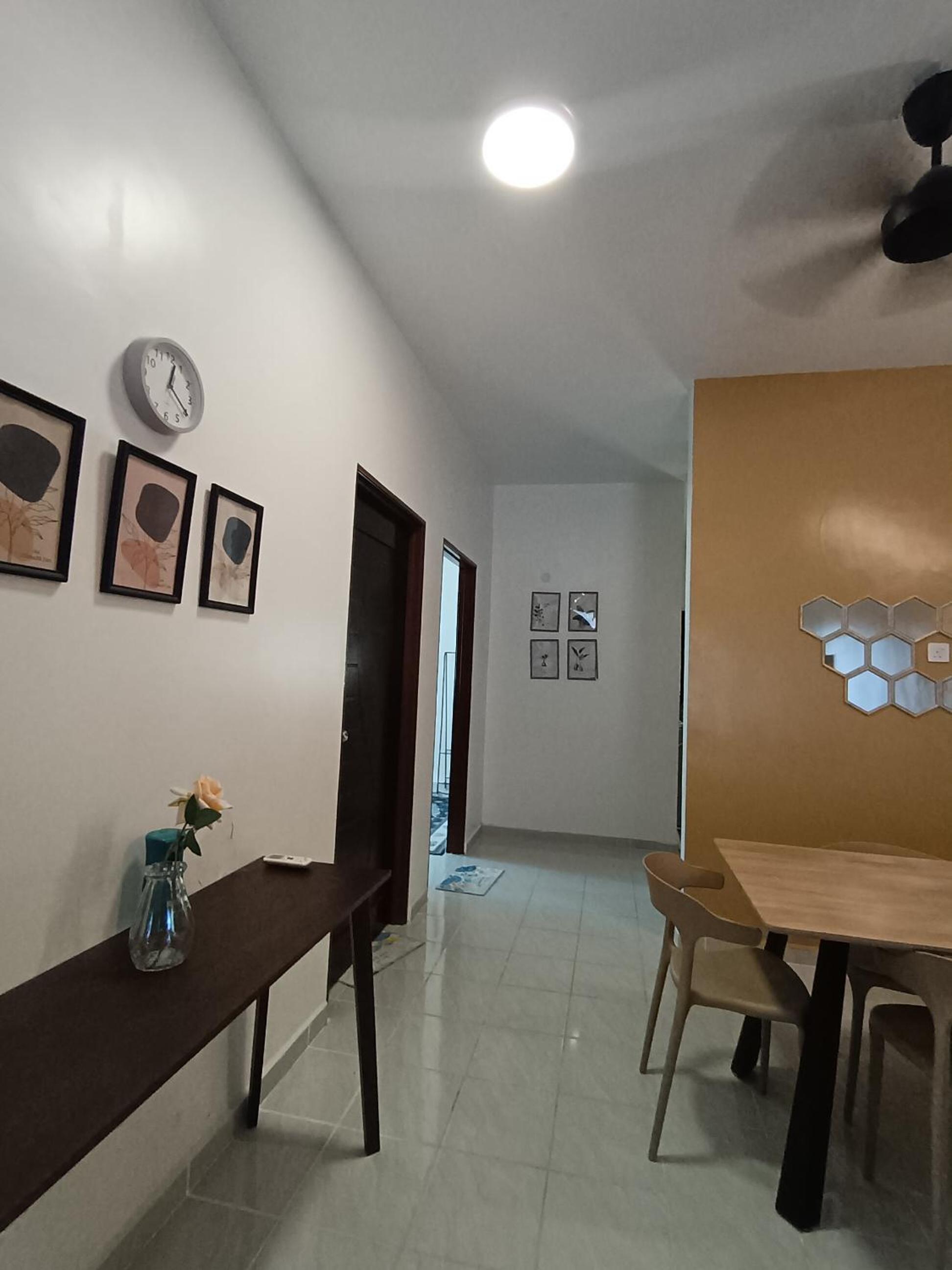 Khayla Homestay