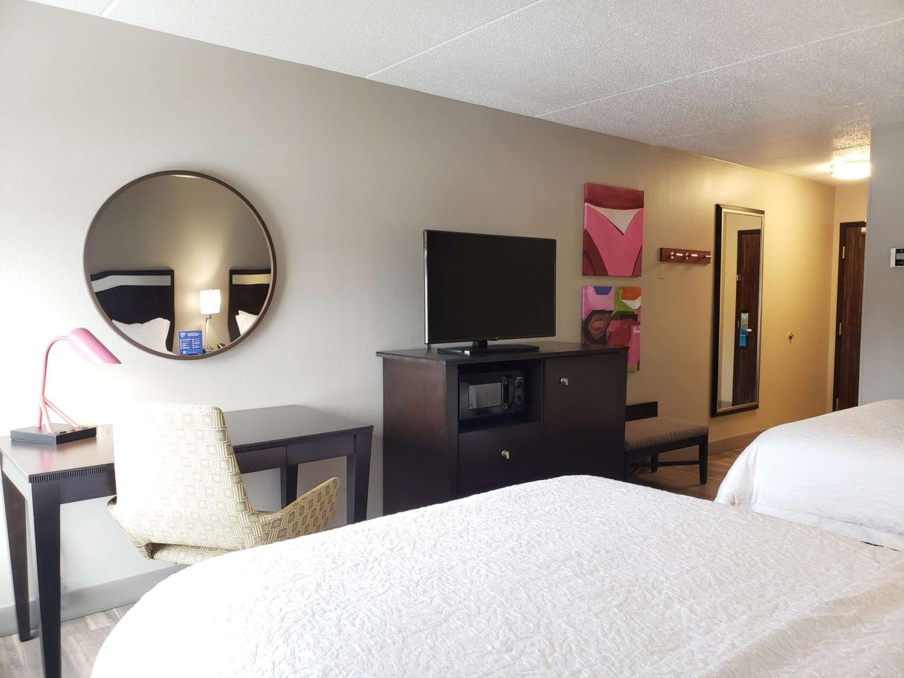 Hampton Inn Johnstown, Photo 20