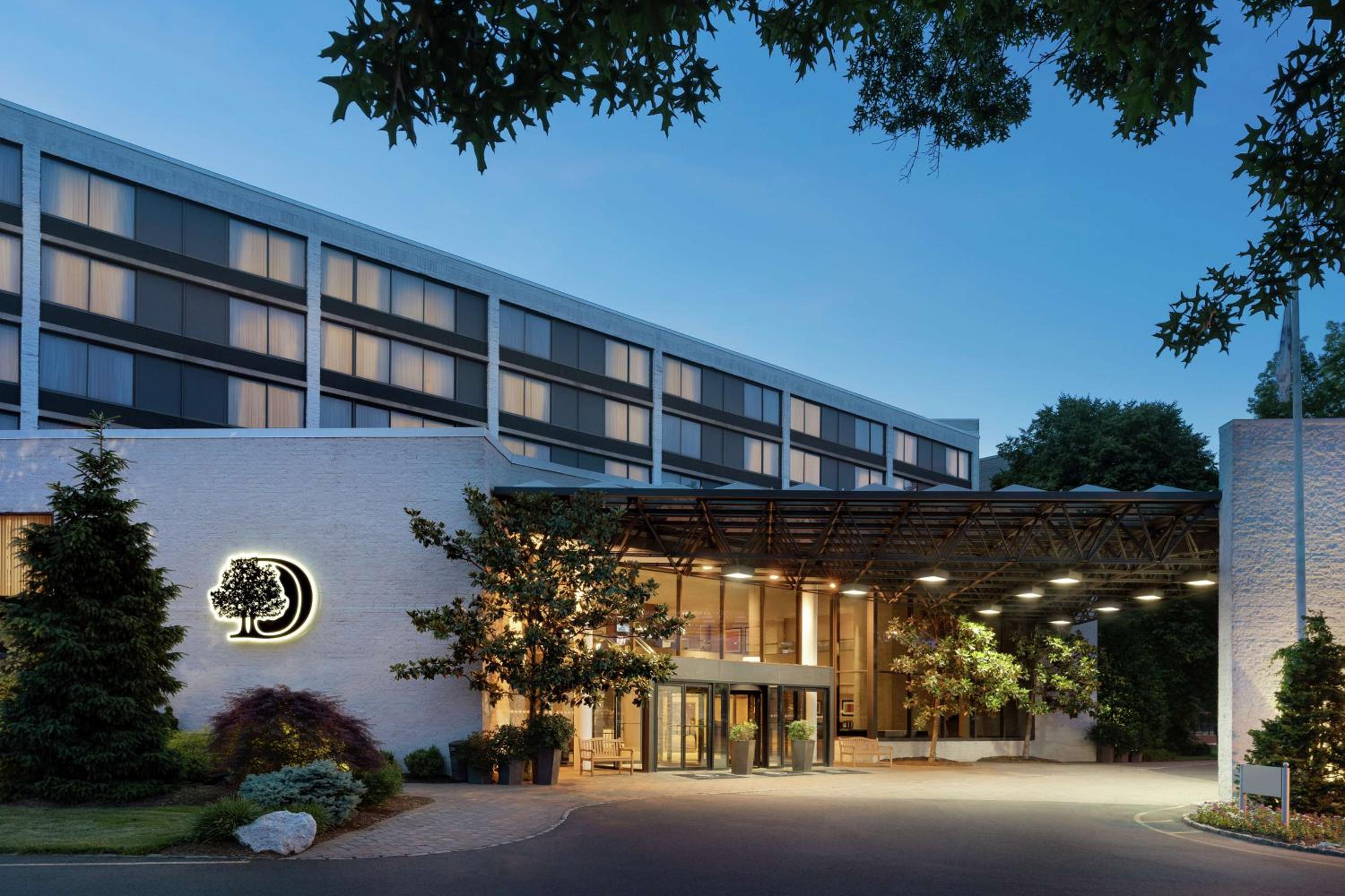 DoubleTree by Hilton Hotel & Executive Meeting Center Somerset view 2