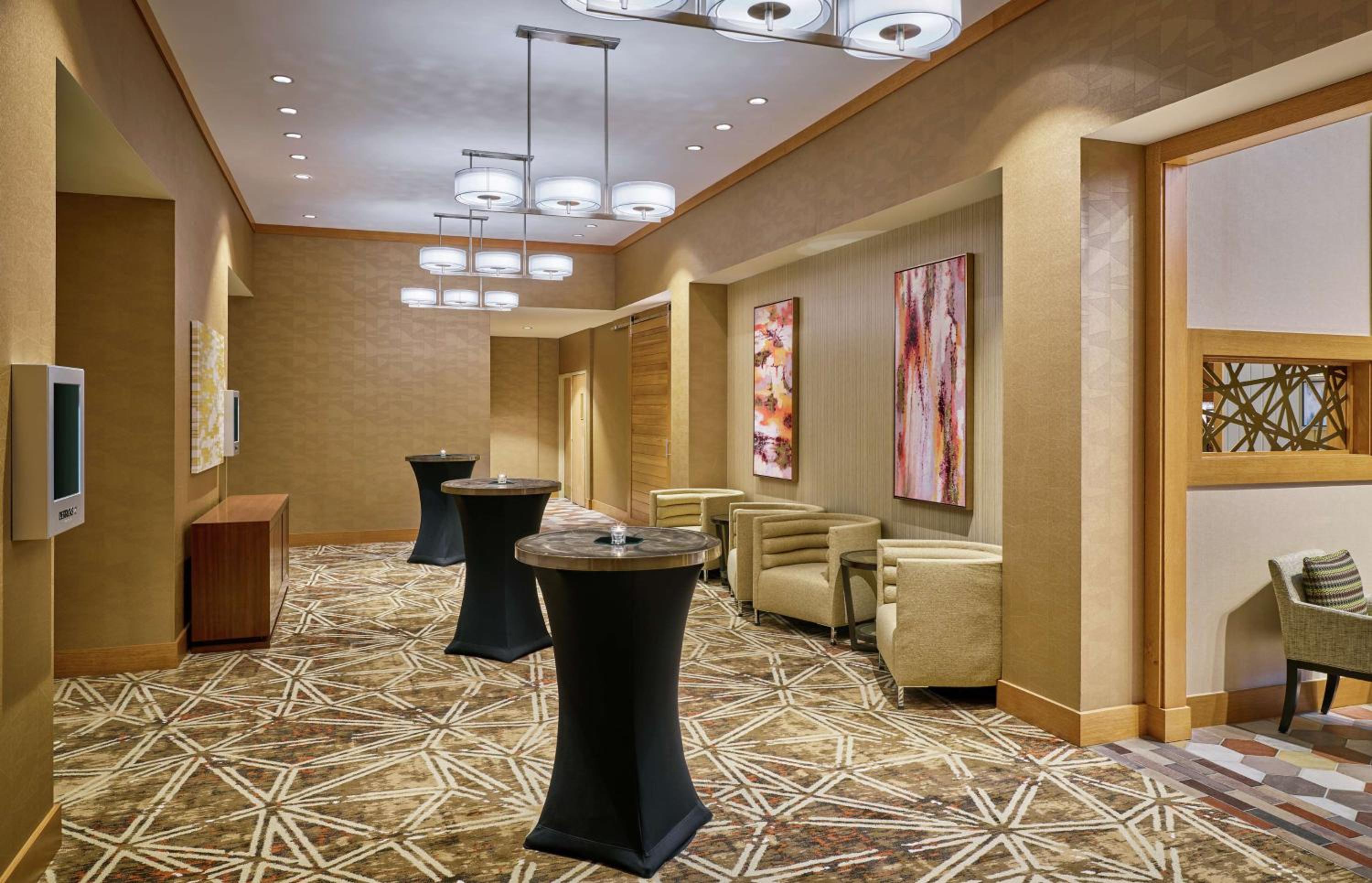 DoubleTree by Hilton Houston Intercontinental Airport - Property Image 23