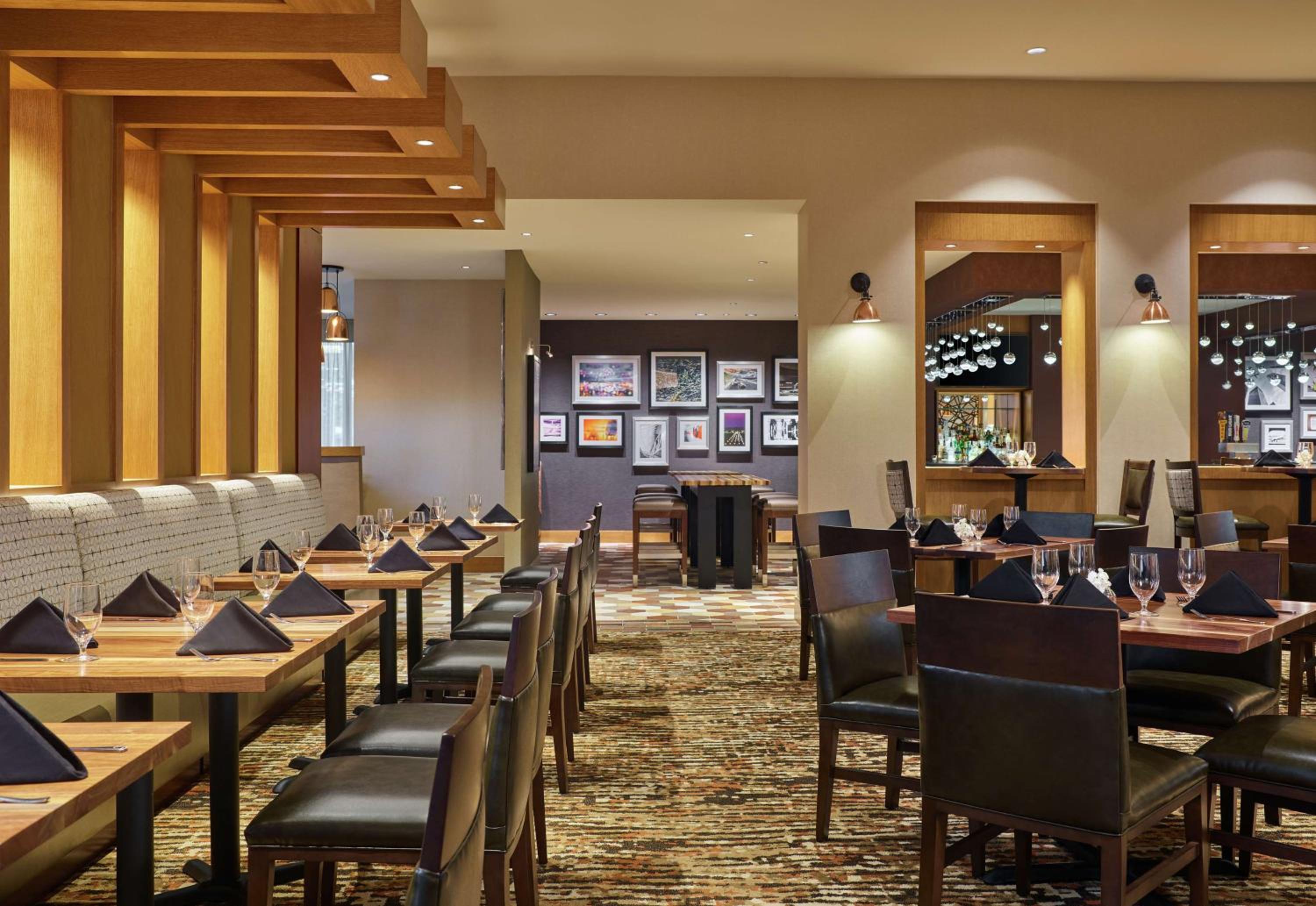 DoubleTree by Hilton Houston Intercontinental Airport - Property Image 5