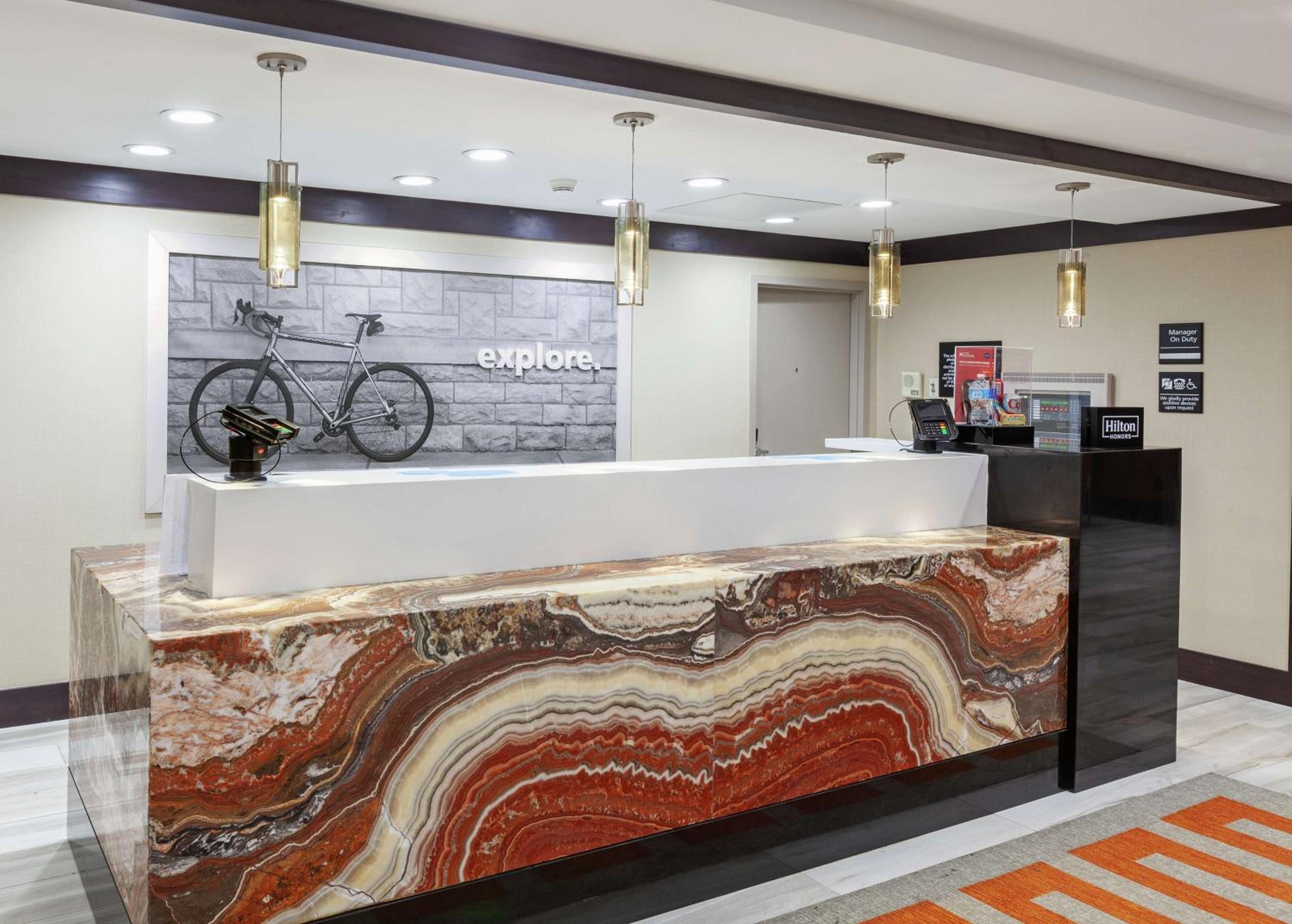 Hampton Inn Suites Houston-Bush Intercontinental Airport - Property Image 25