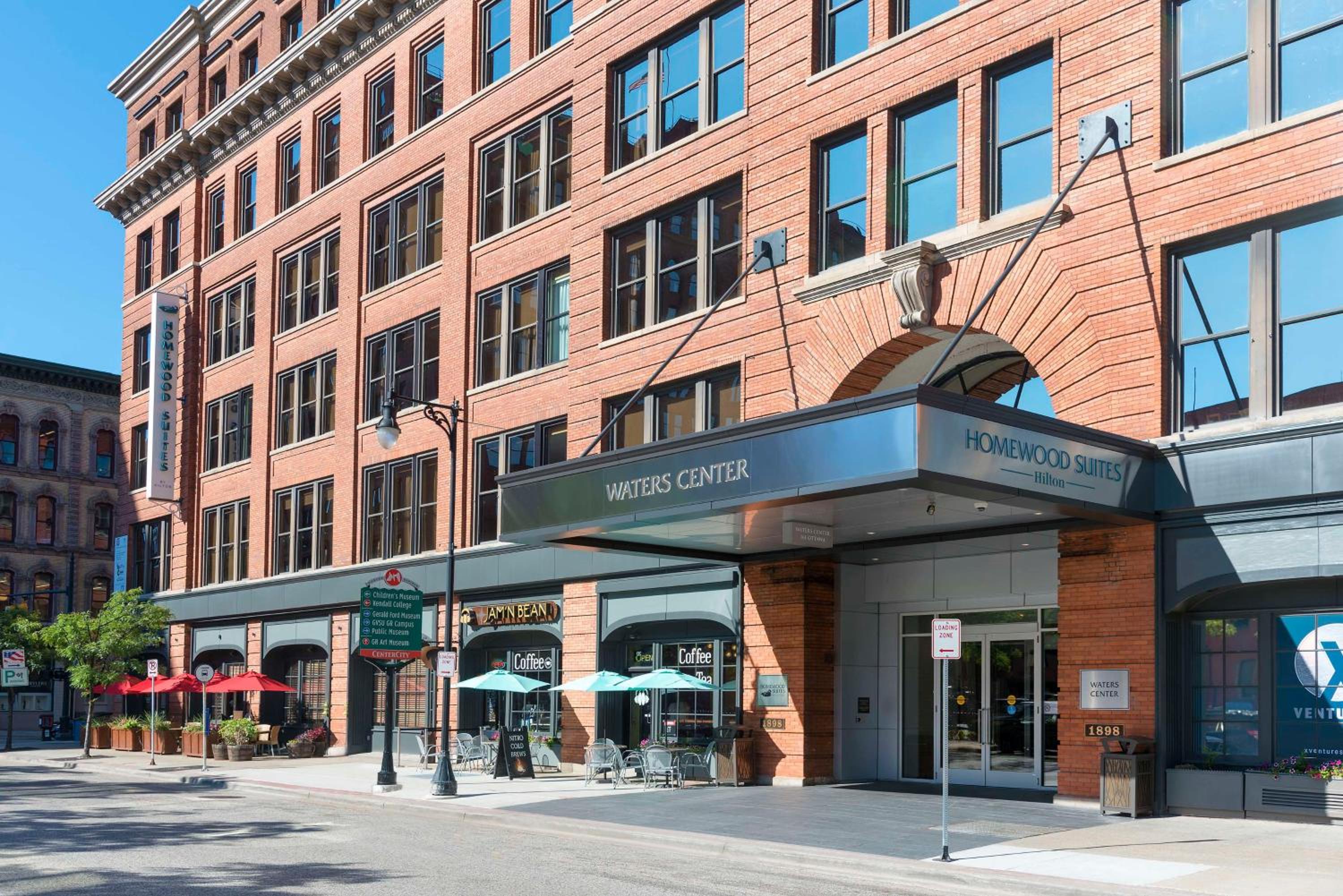Hotel Homewood Suites by Hilton Grand Rapids Downtown - Image 1
