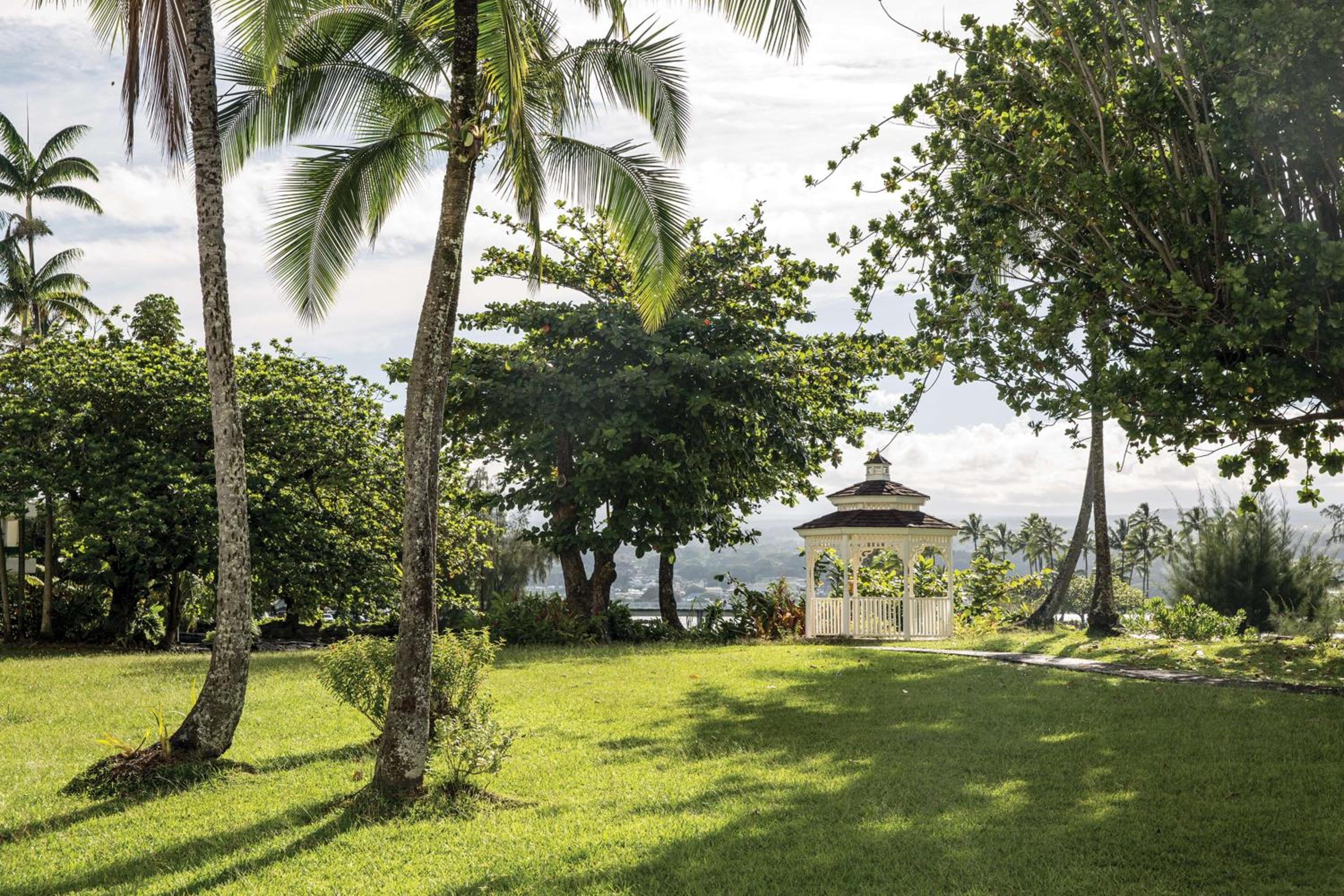 Grand Naniloa Hotel, a Doubletree by Hilton
