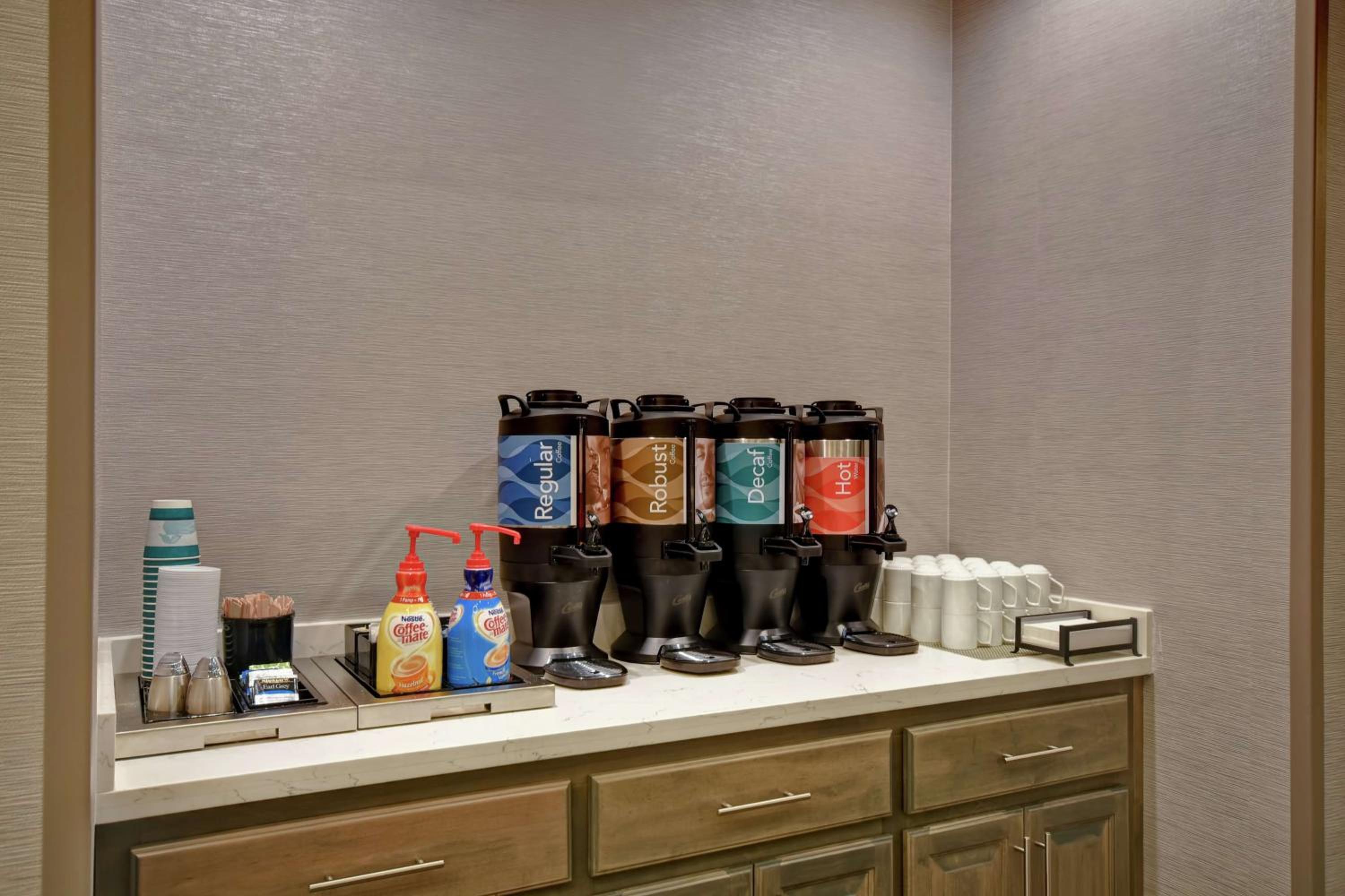 Gulf Shores Vacations - Homewood Suites By Hilton Orange New Haven - Property Image 8