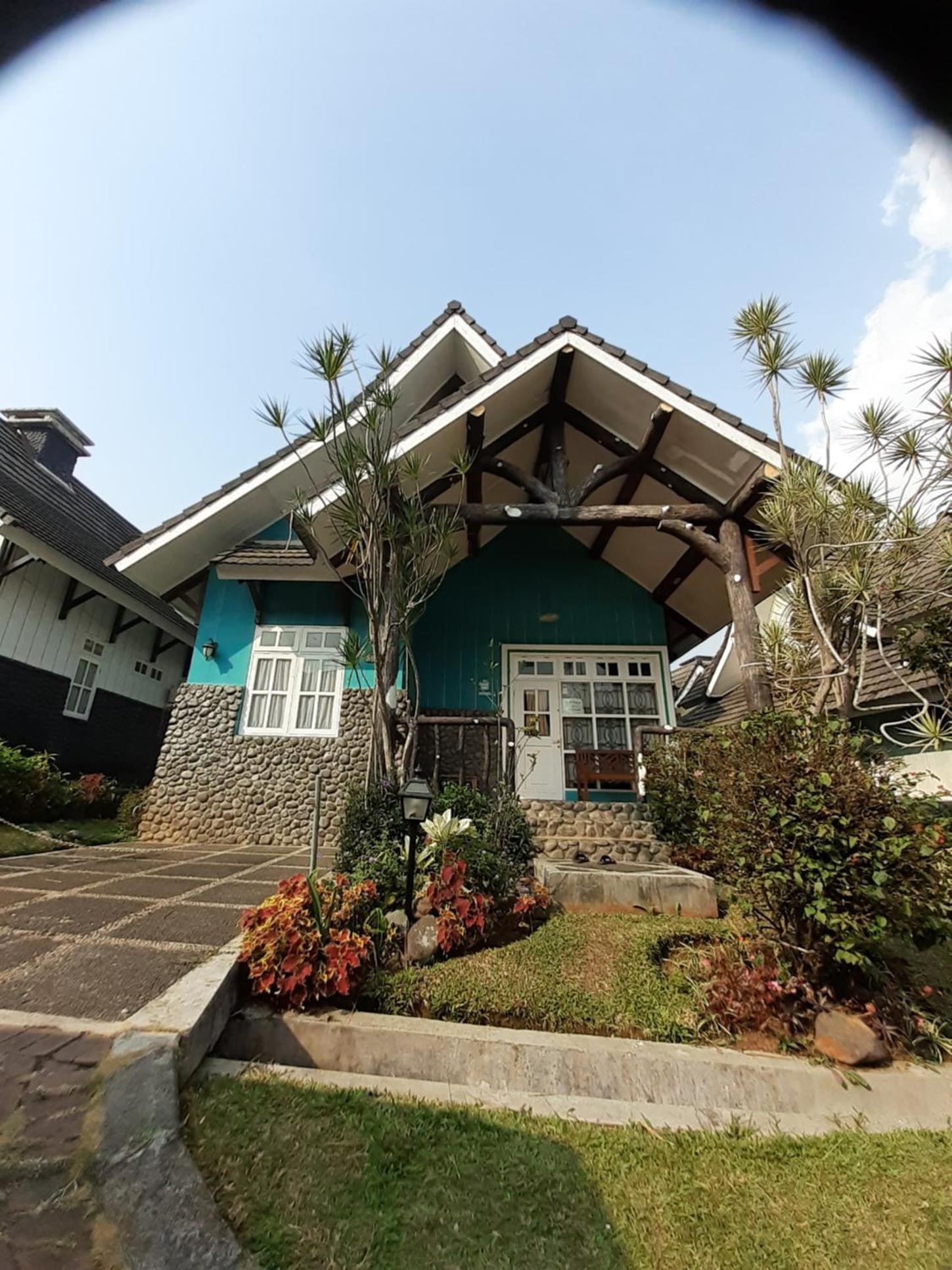 Villa Dzakira view 2