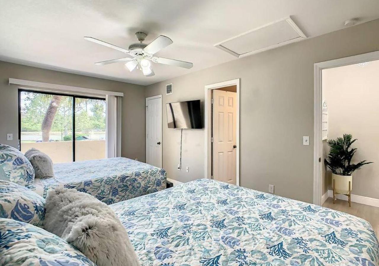Charming Lakeview Retreat III