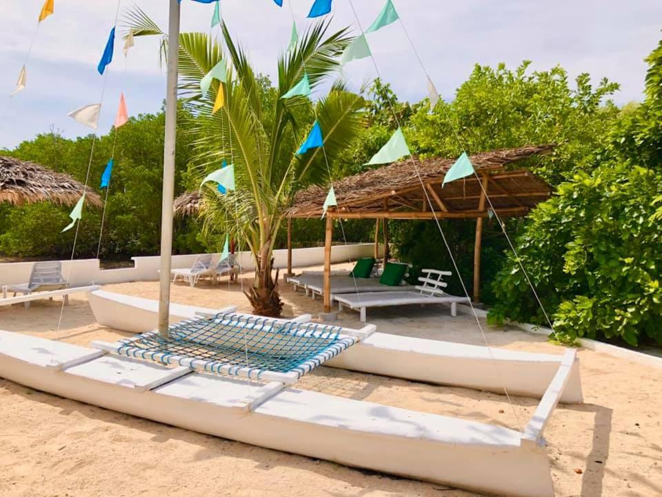 Sipaway Island Resort Inc Former Whispering Palms Resort