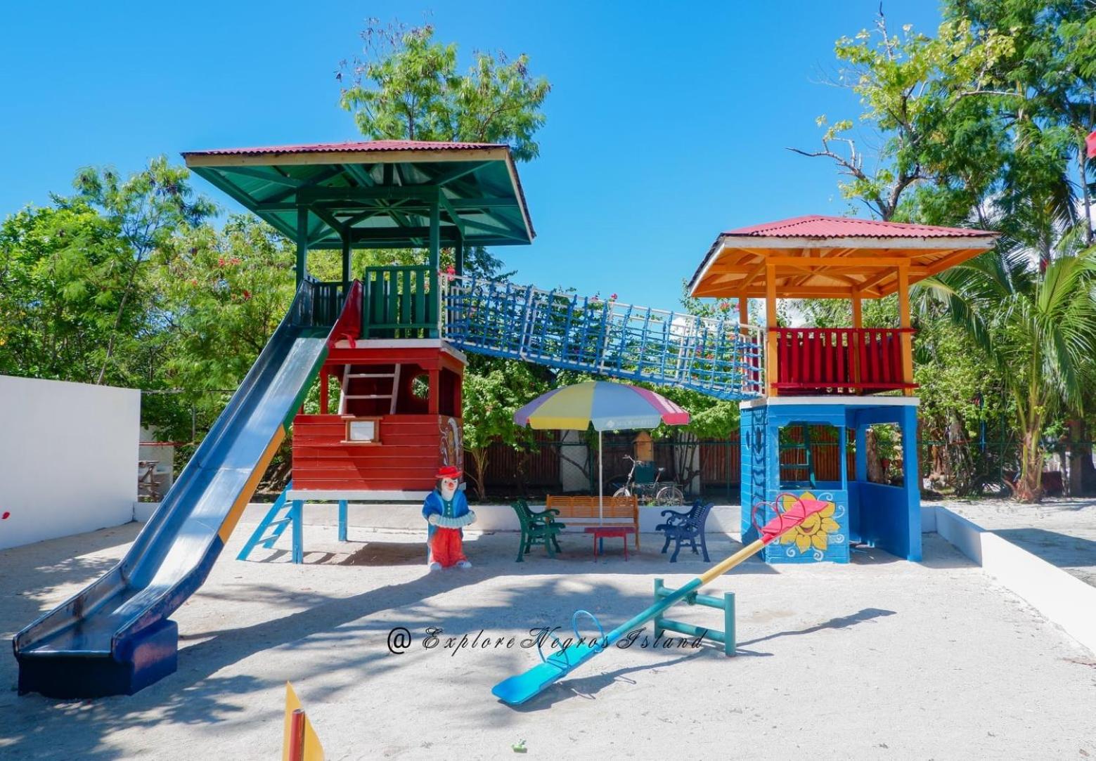 Sipaway Island Resort Inc Former Whispering Palms Resort