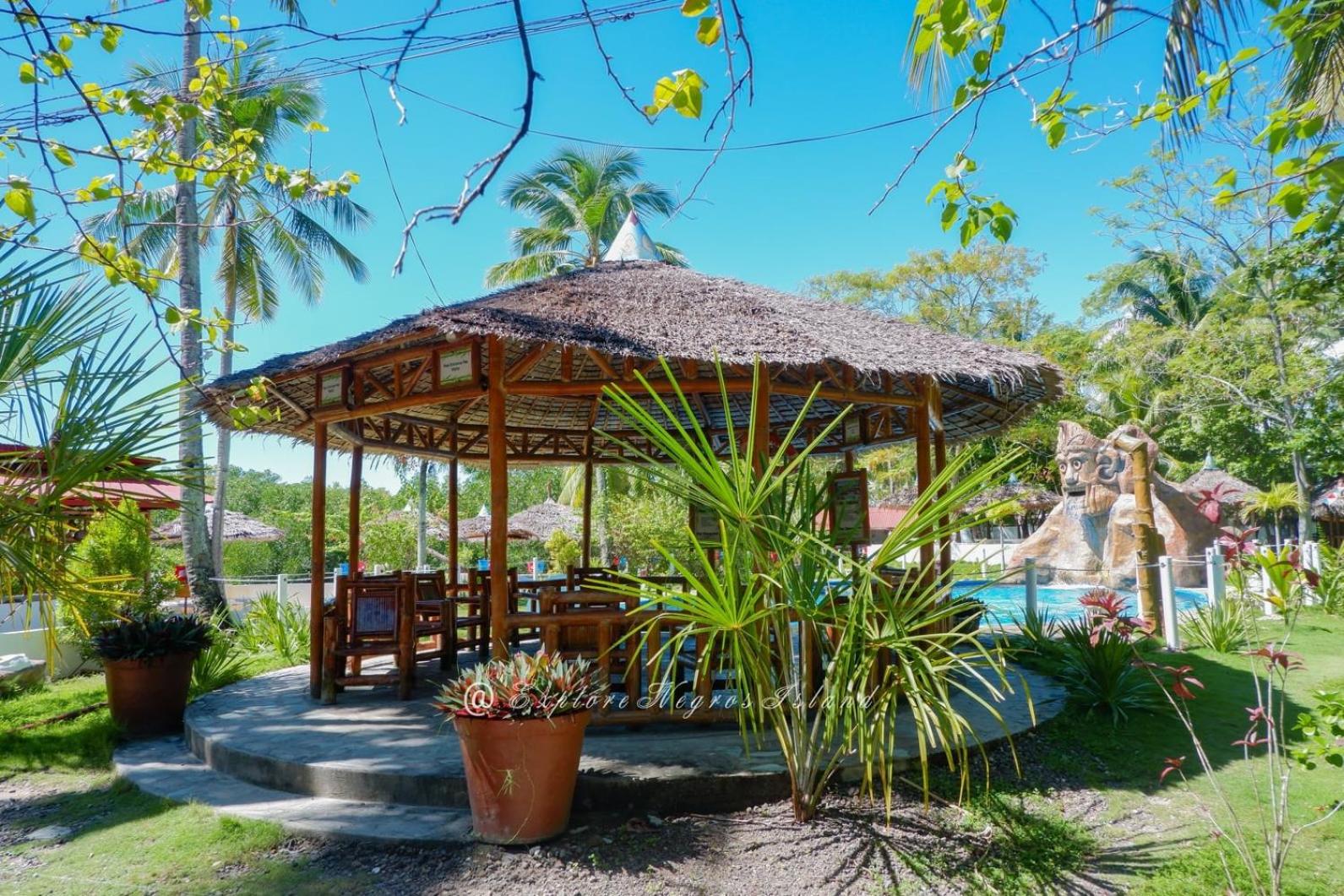 Sipaway Island Resort Inc Former Whispering Palms Resort