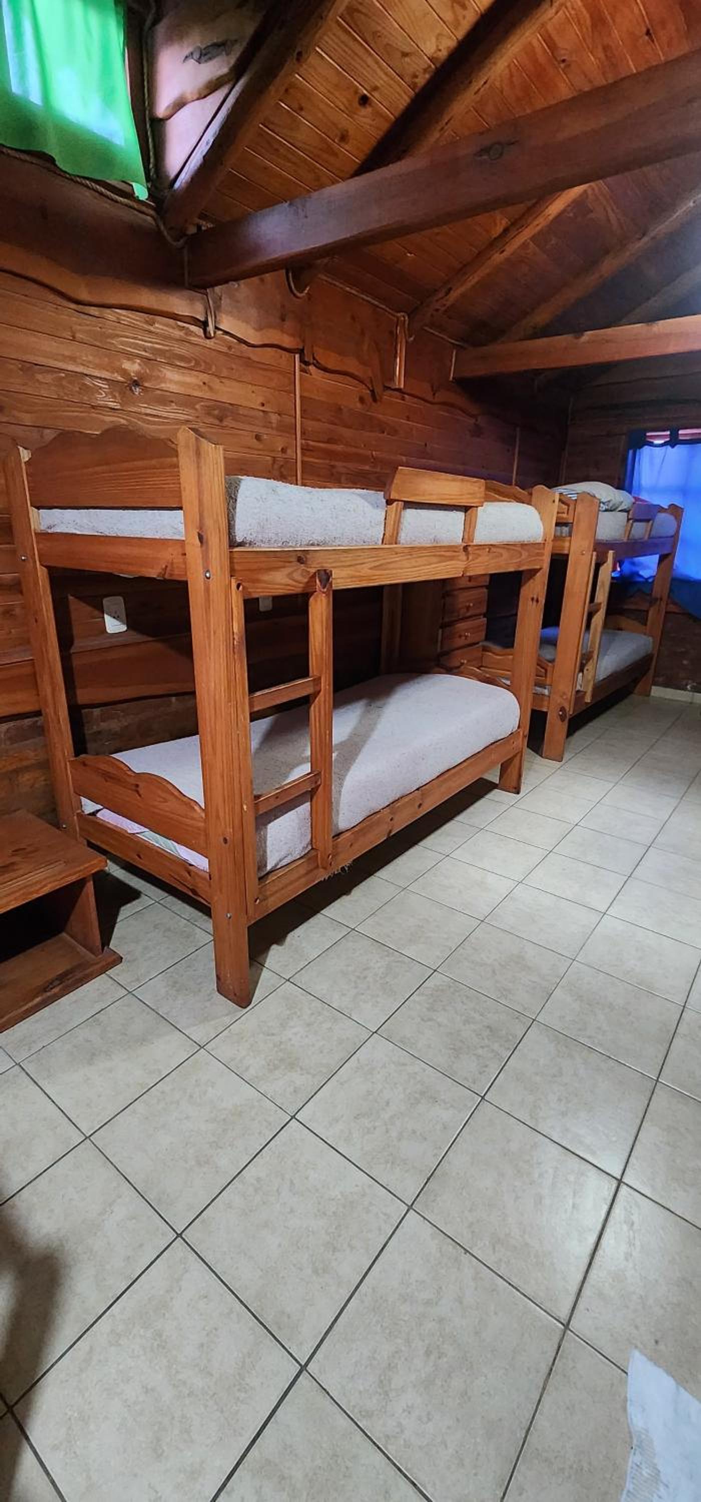 departamentos privados de 2 a 8 pax equipados