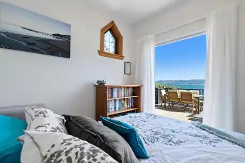 Seaglass Cottage