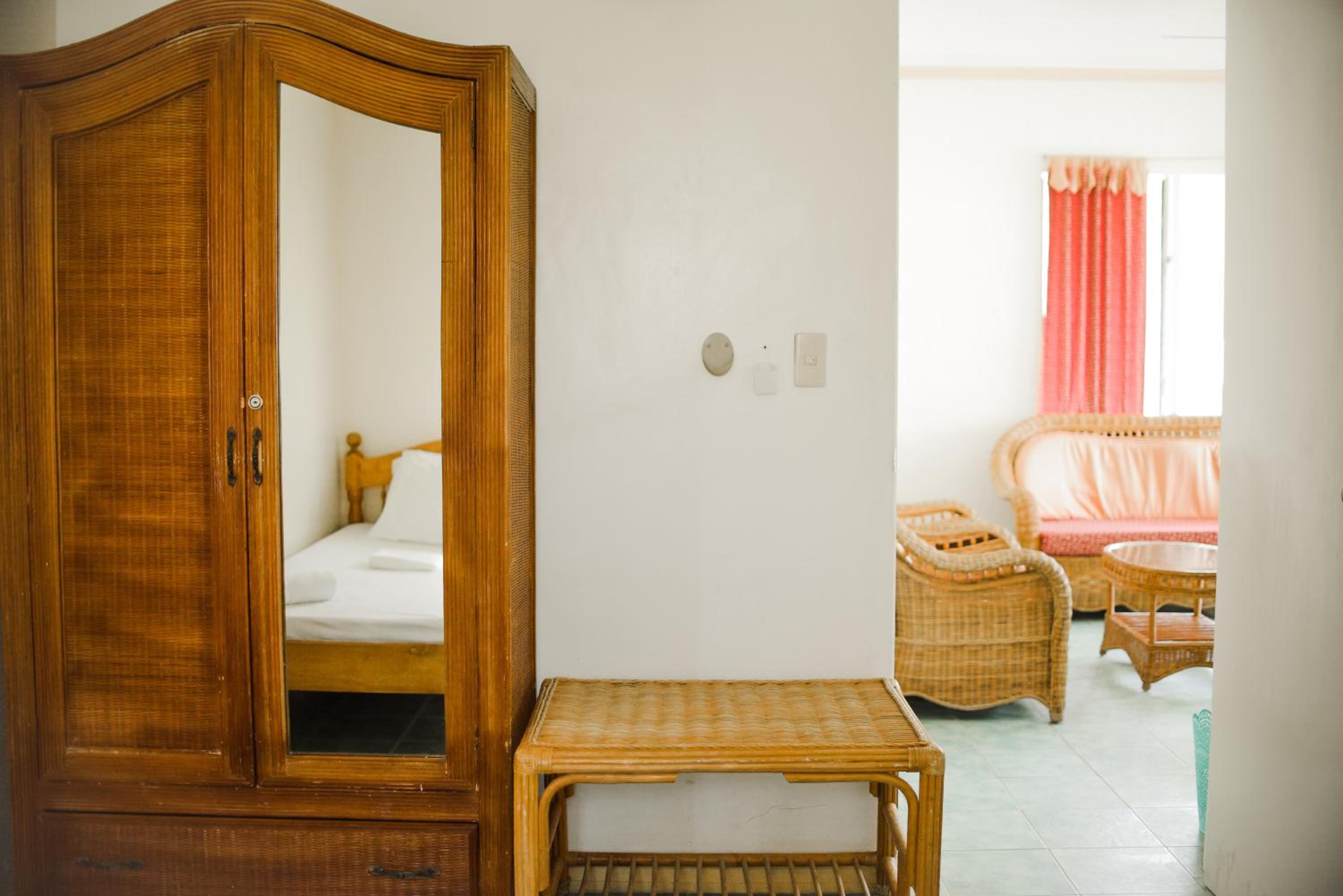 Sipaway Island Resort Inc Former Whispering Palms Resort