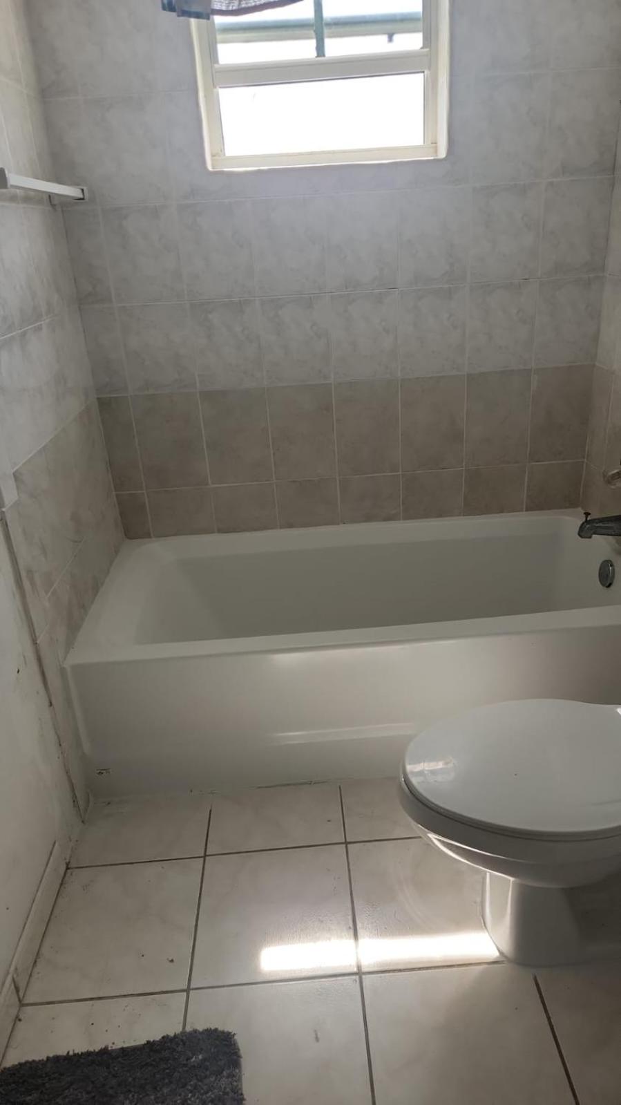 John’s Place - Photo 15