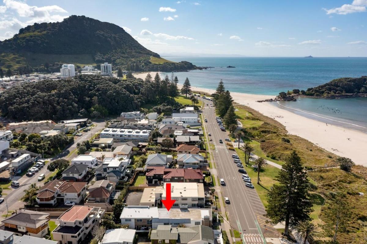 36 Marine - Unparalleled beachfront luxury view 3