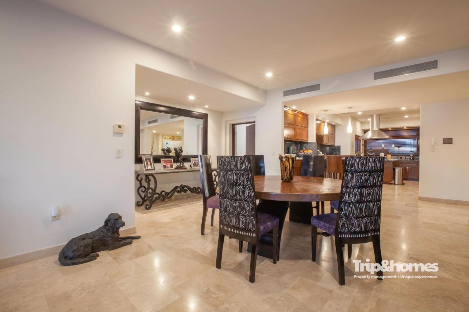 Casa Marvela at Playa de La Paz - 3 Br Beach front Villa view 5