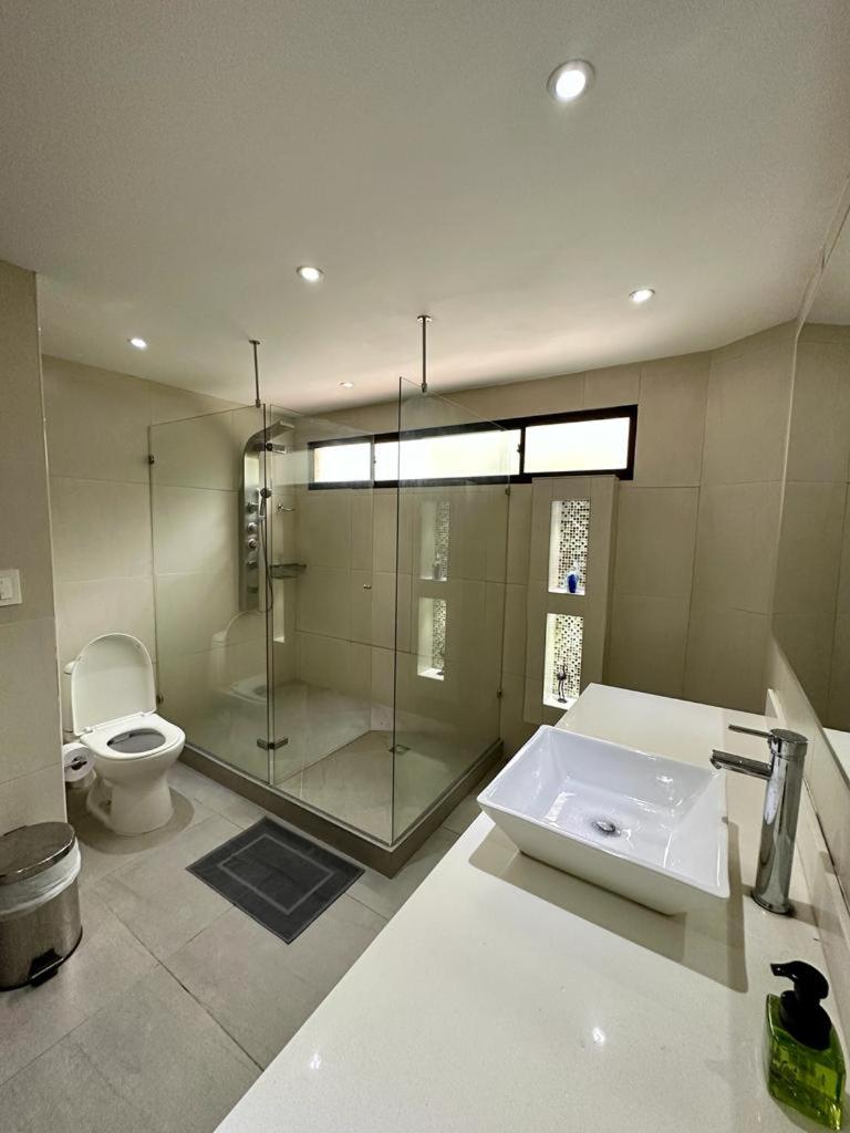 Espaciosa casa en Envigado con excelente ubicación