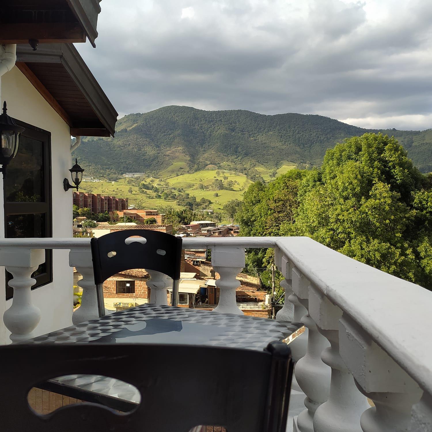 El Balcón De Las Montañas