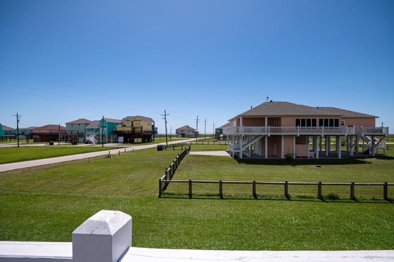 Watercolor Sky Beach House home view 4