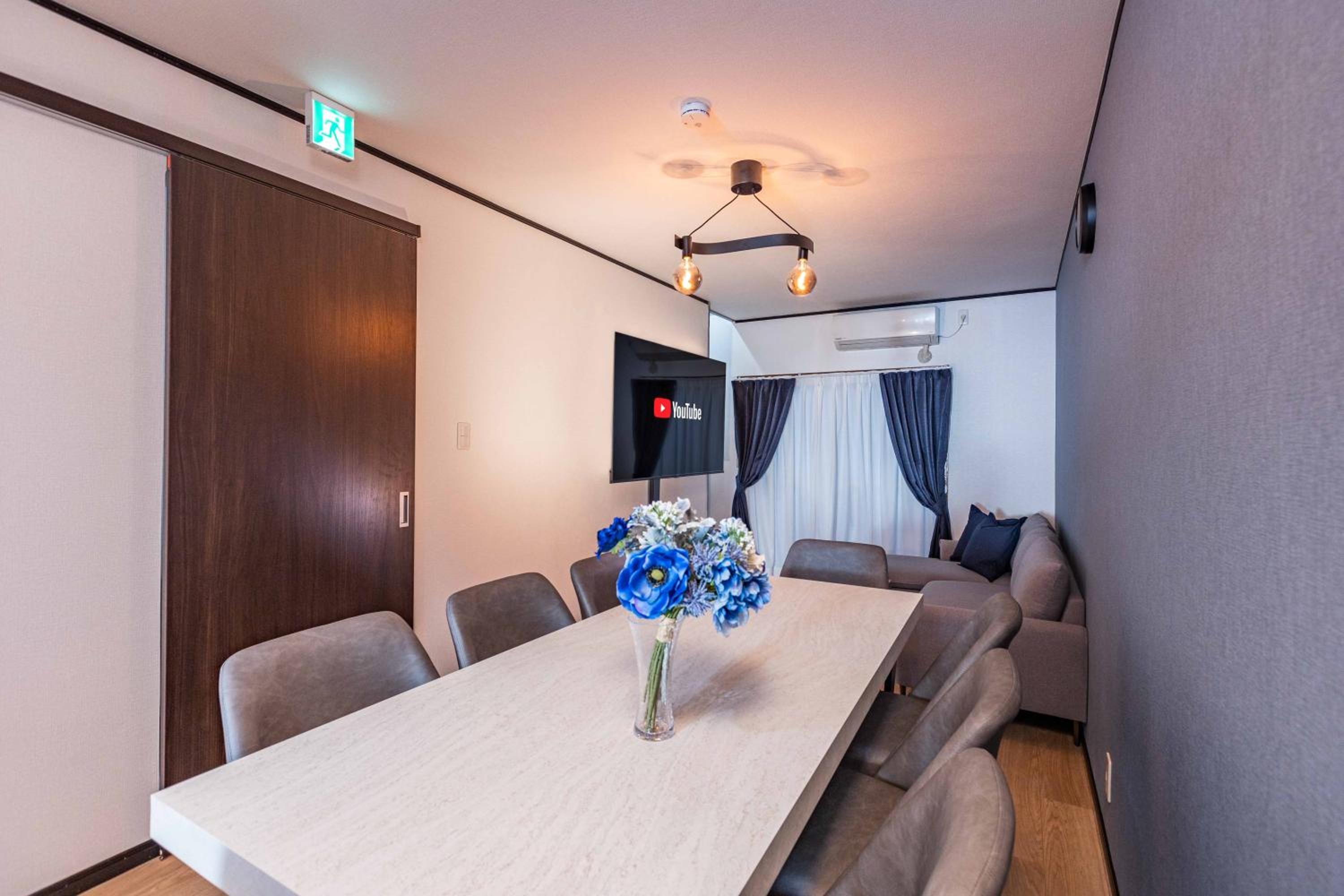 meeting & event spaces