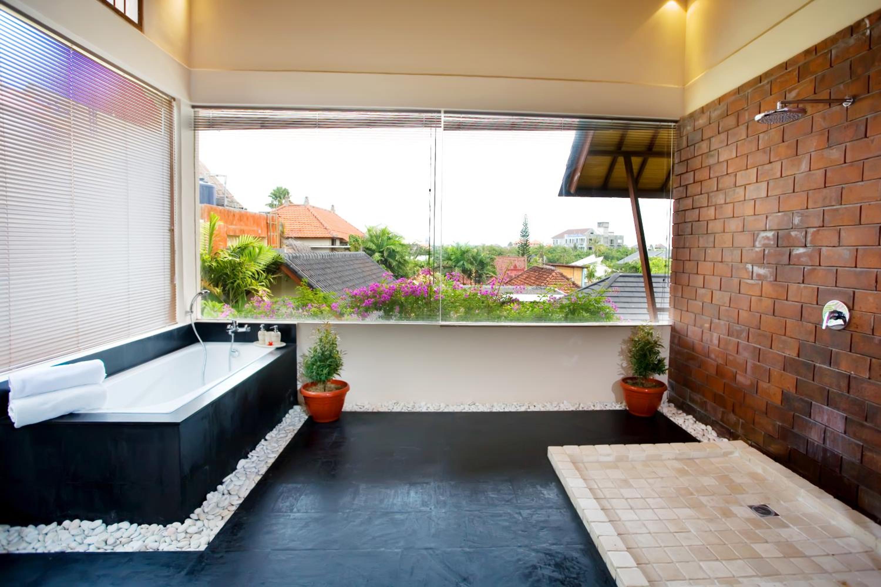 Villa Cokelat view 4