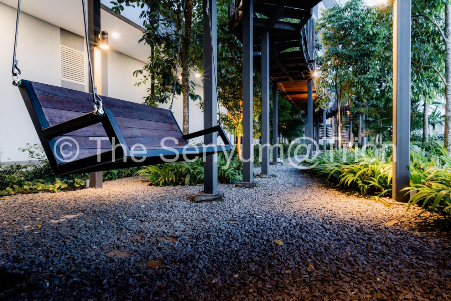 TRION Studio 4 PAX Teneighth