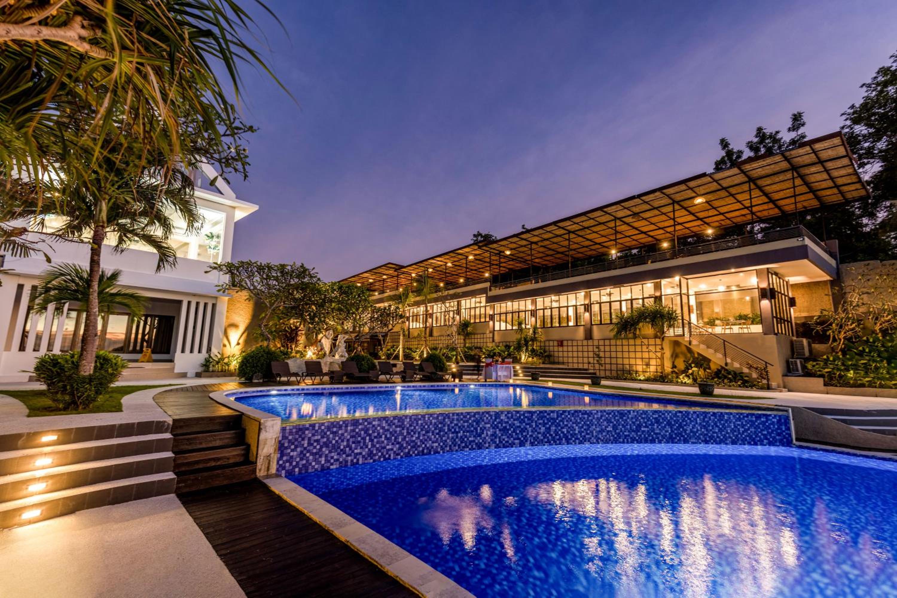 Luxotic Private Villa and Resort — photo 38