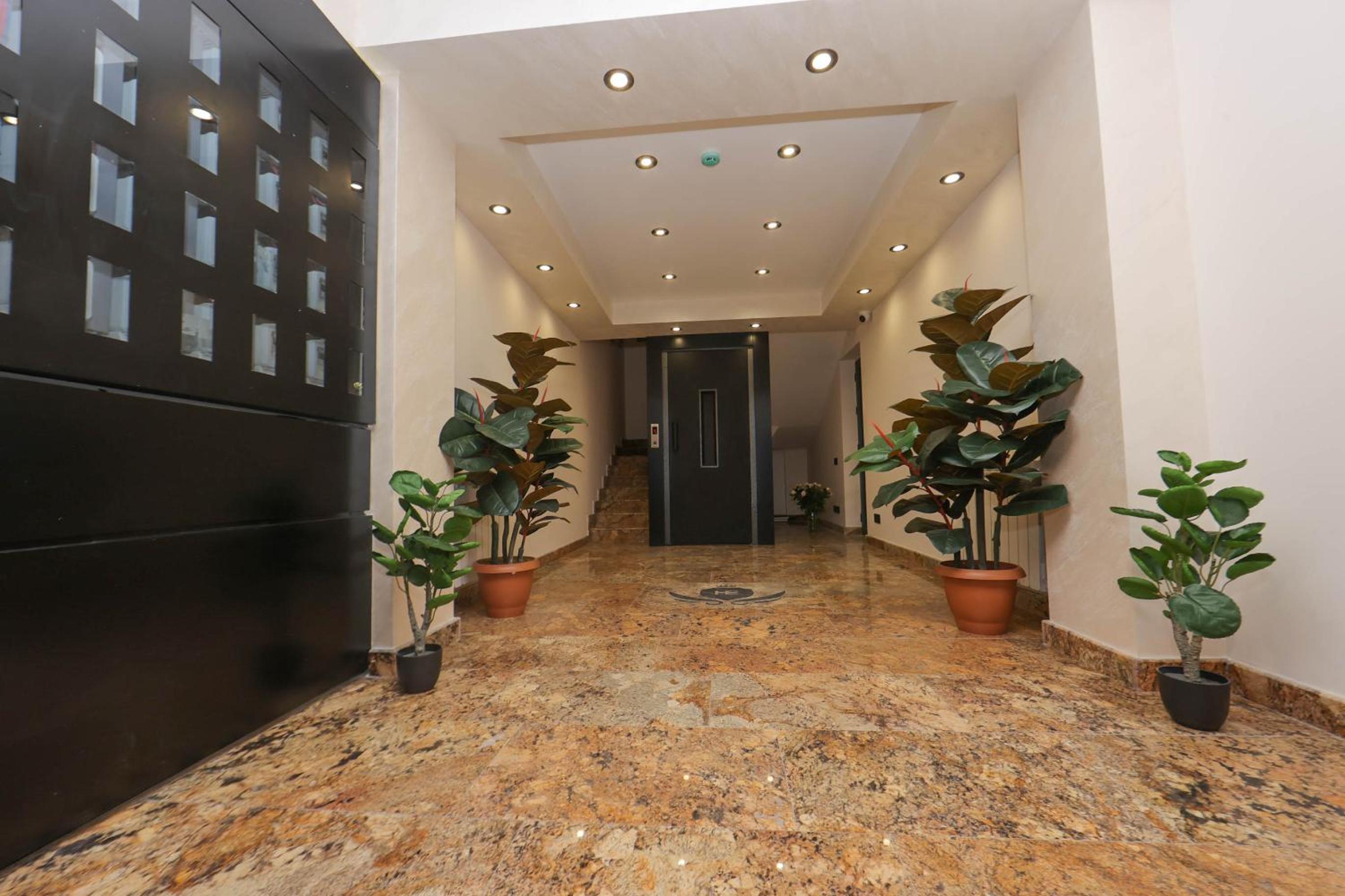 Prime Apartment