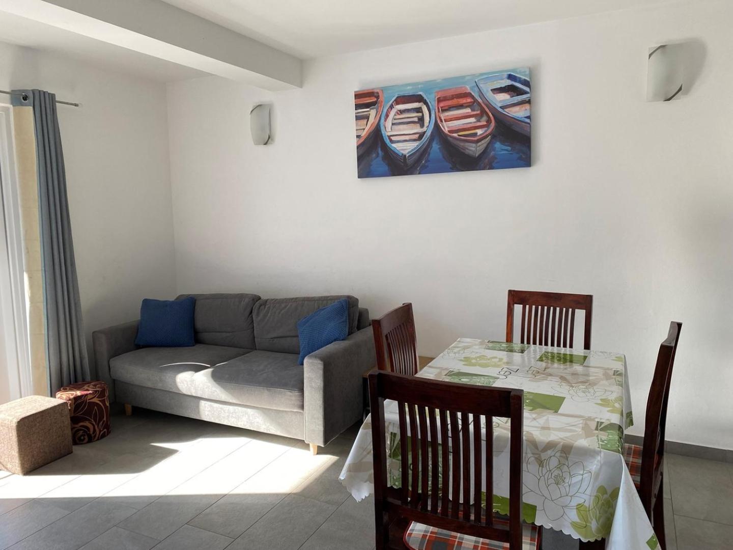 Apartments Lora