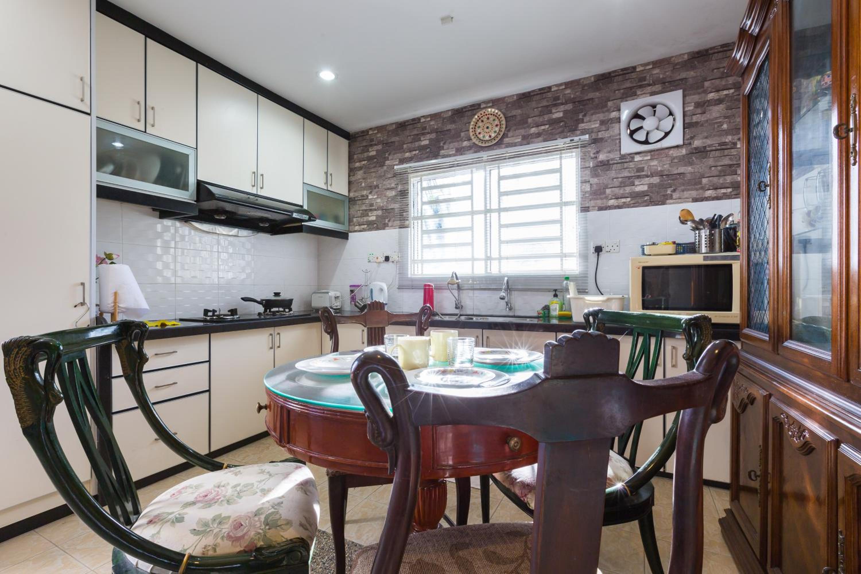 Cosy HomeStay at Penang Island -Beach and Village photo 6