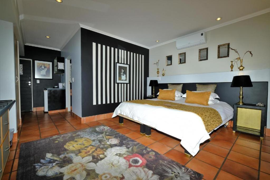 Dolphin Dunes Guesthouse view 4