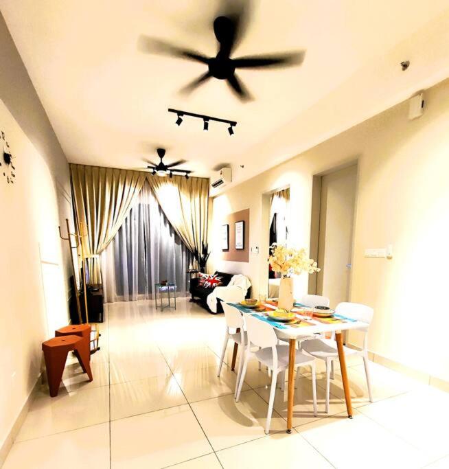 TRION KL Cozy 2R1B TVnGame Box
