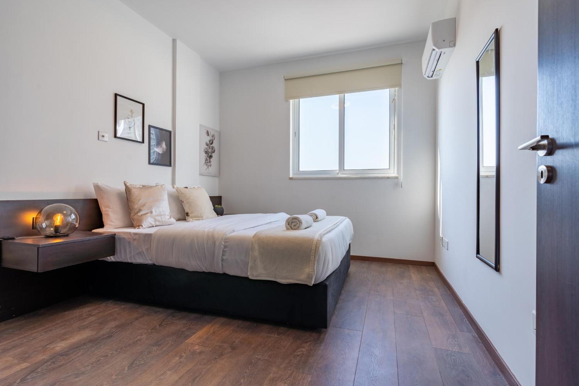 Harbor Apartments in Larnaca