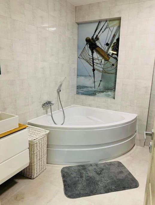 Euphoria/luxurious accomodation