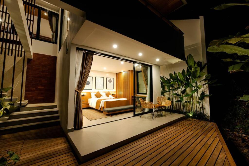 River Edge - Serene Villa in Pantai Nyanyi 7 mins to Beach view 2
